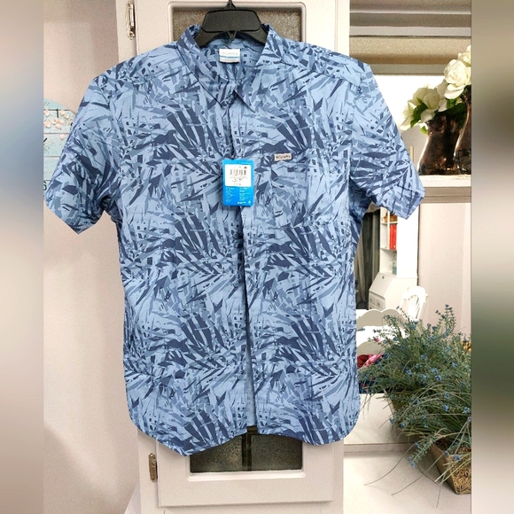 Columbia Rogers Peak Navy Print Short Sleeve Shirt XL NWT - Picture 1 of 4